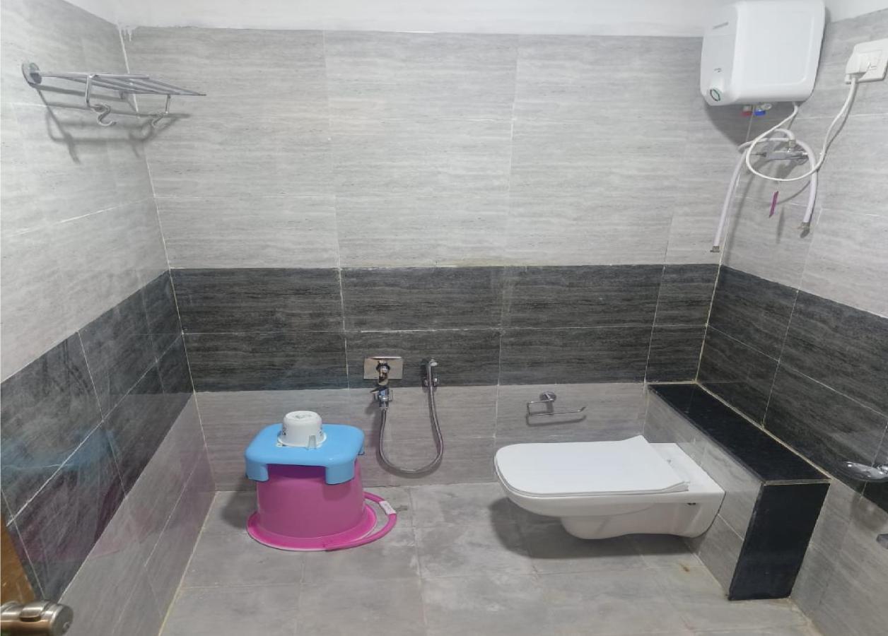 Hotel Villa Inn Ānand Zewnętrze zdjęcie