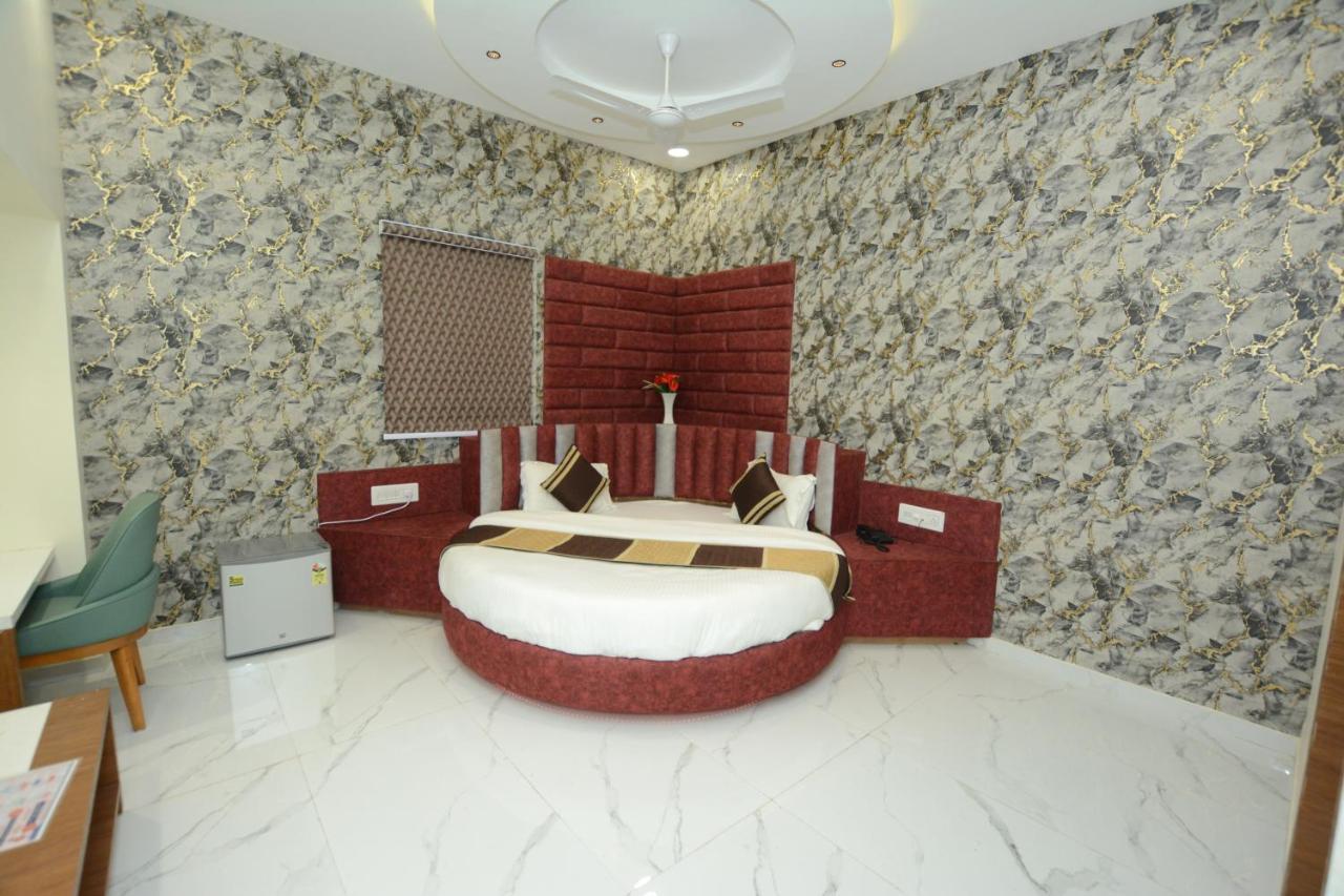 Hotel Villa Inn Ānand Zewnętrze zdjęcie