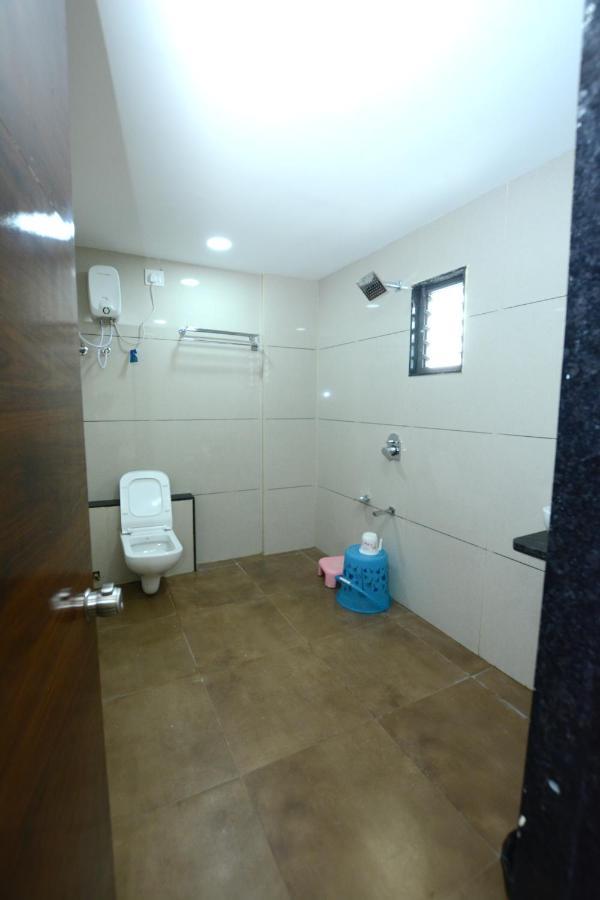 Hotel Villa Inn Ānand Zewnętrze zdjęcie